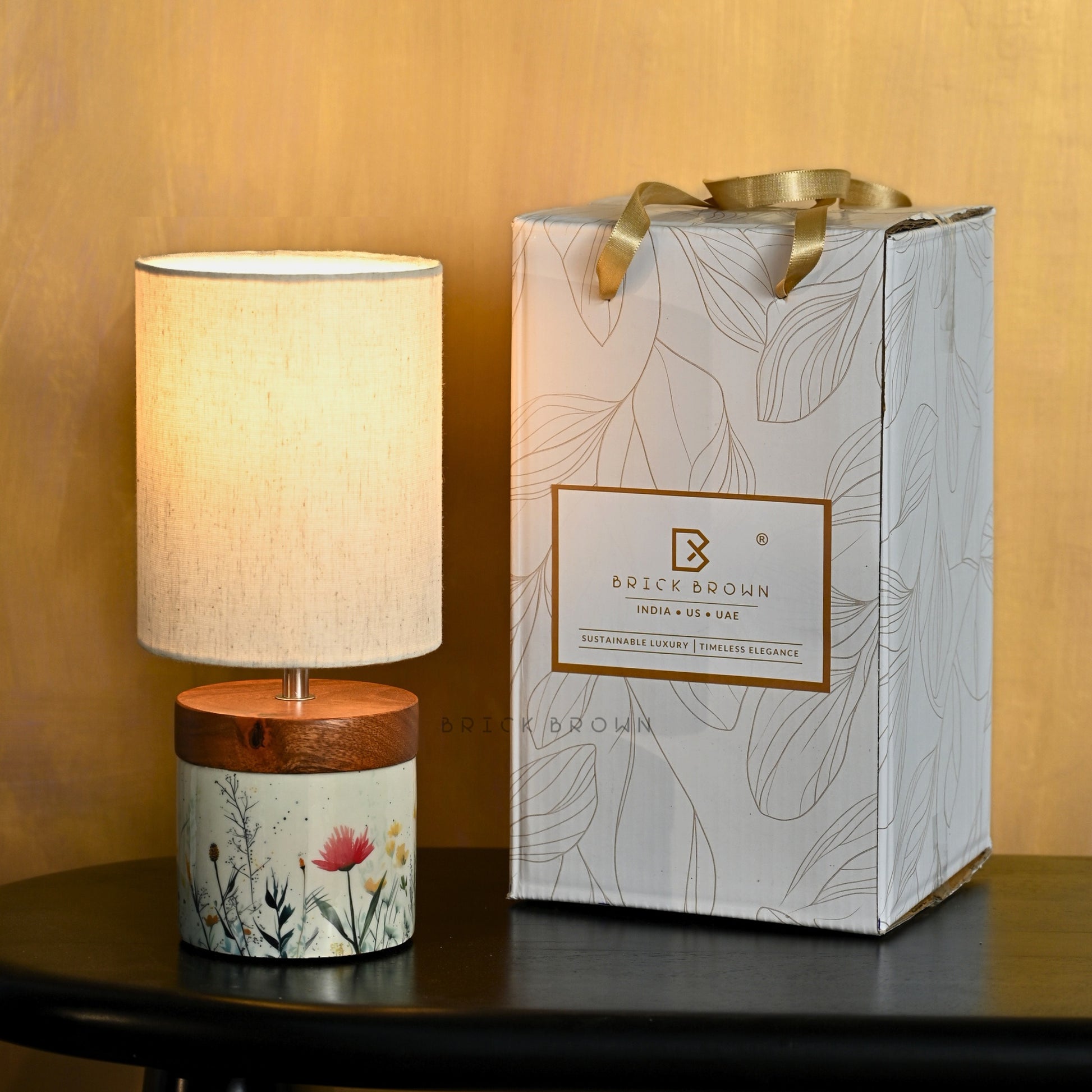 Lusha Table Lamp