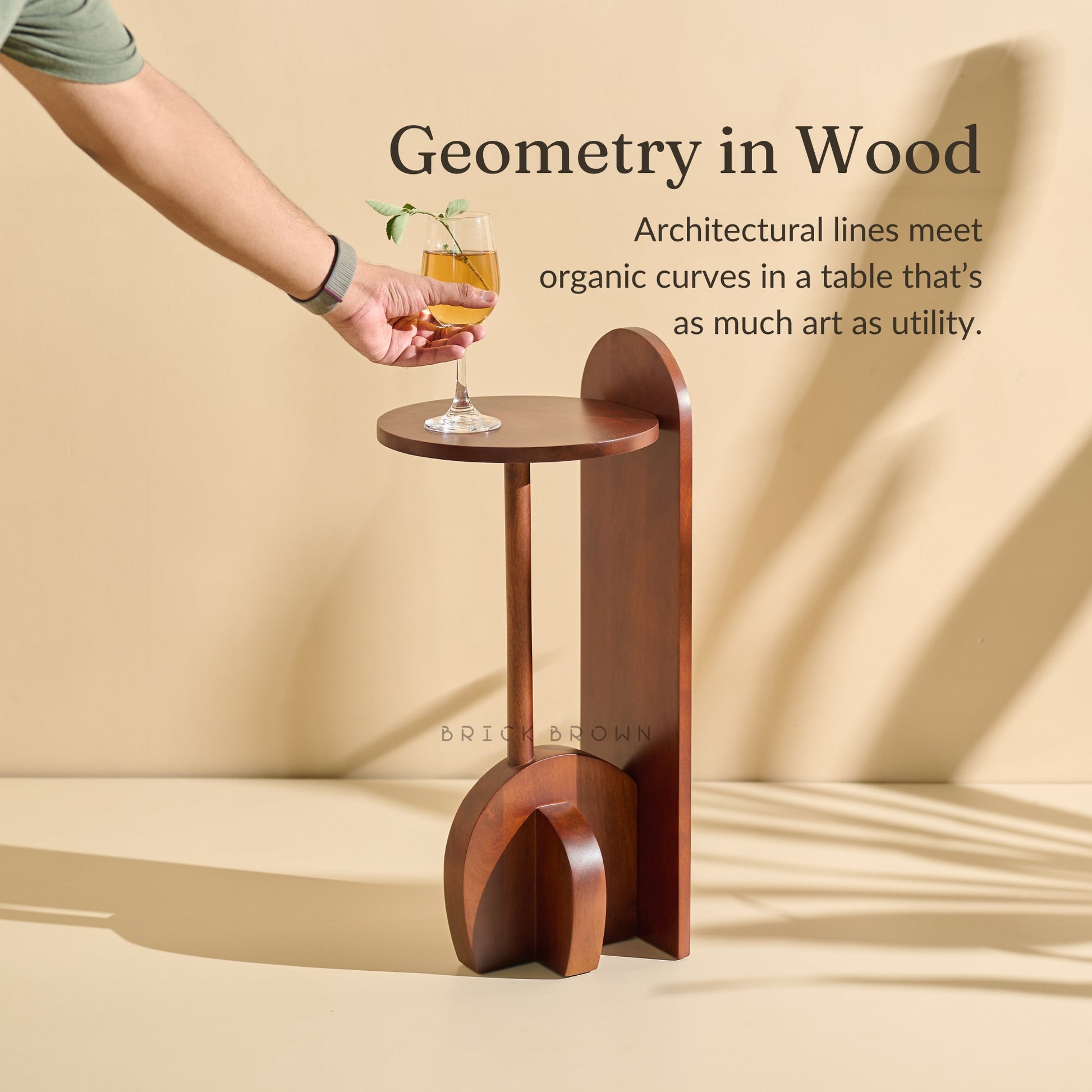 Monar Drink Table
