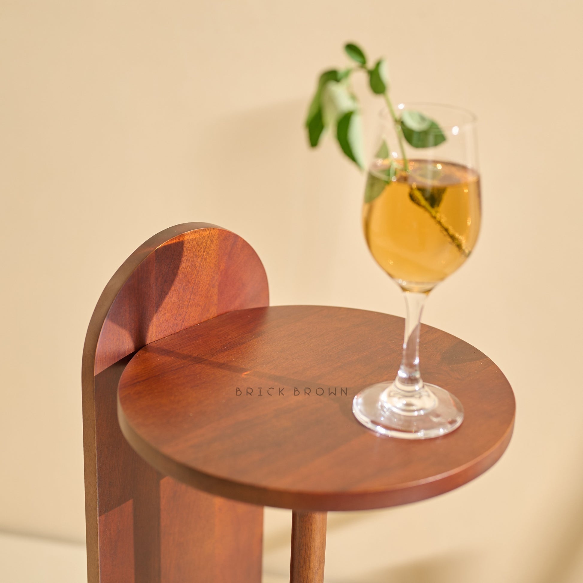 Monar Drink Table