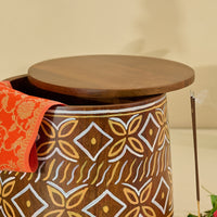 Mandira Pooja Stool