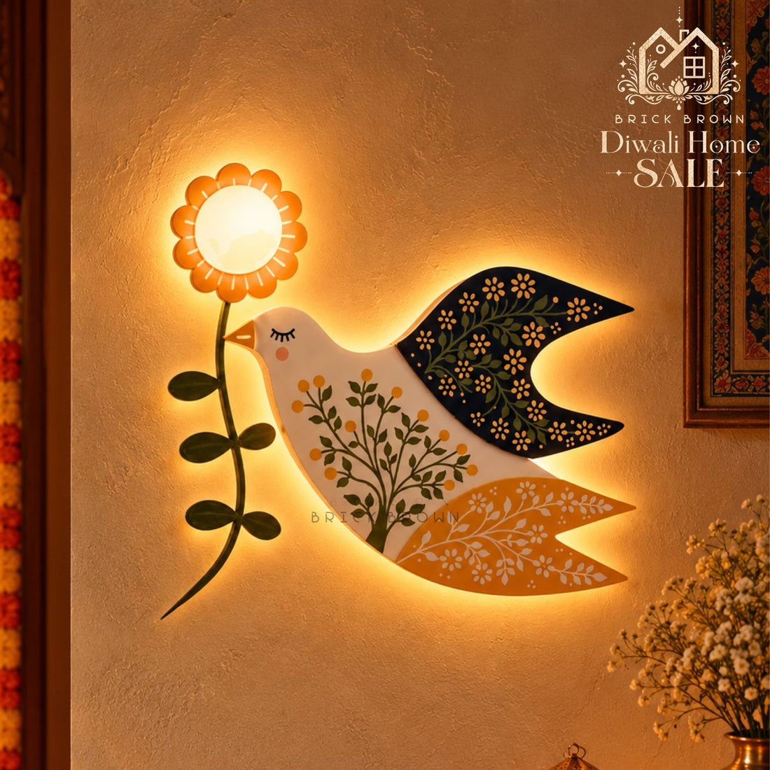 Lark Wall Light