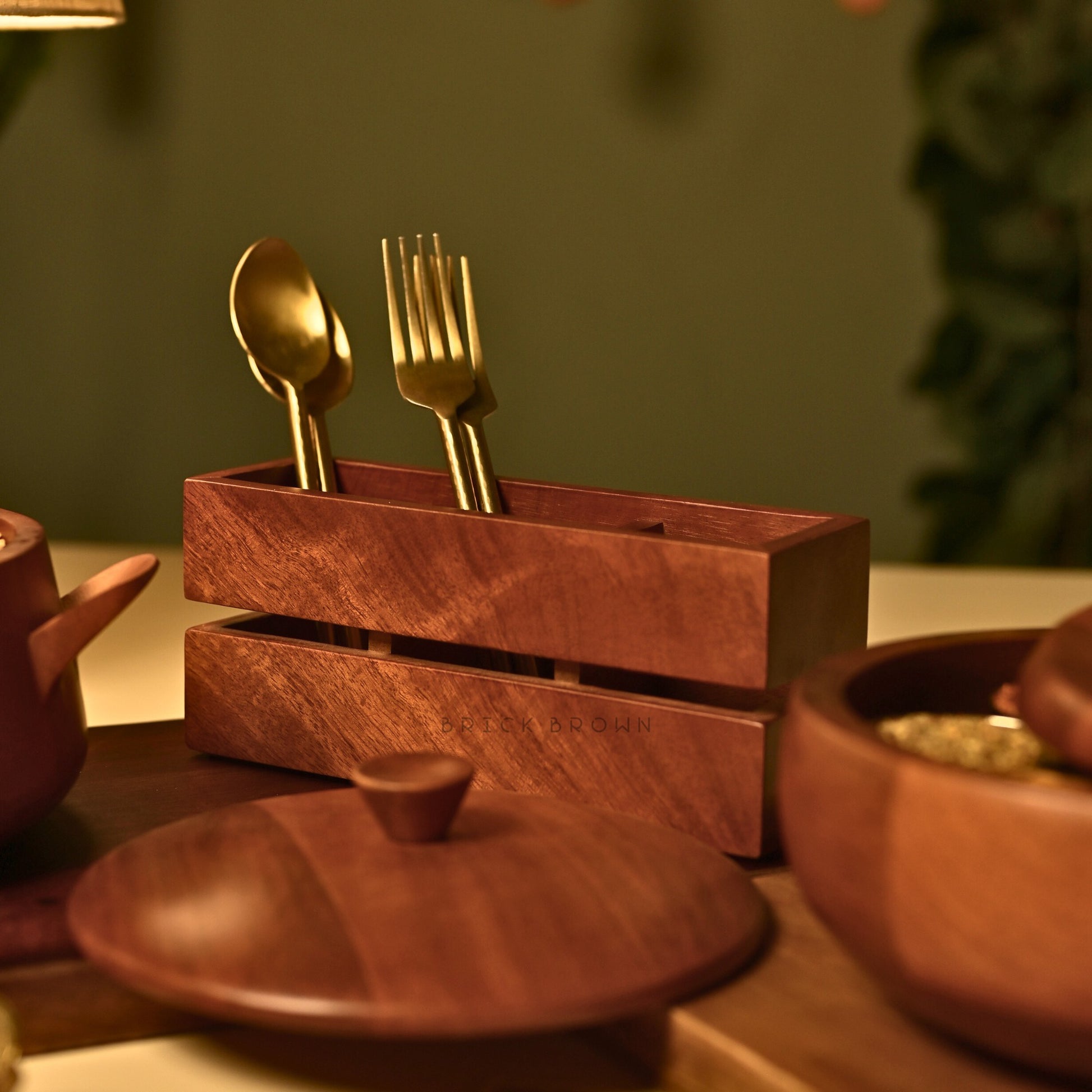 Cranny Cutlery Caddy/Holder from Mahogany Collection