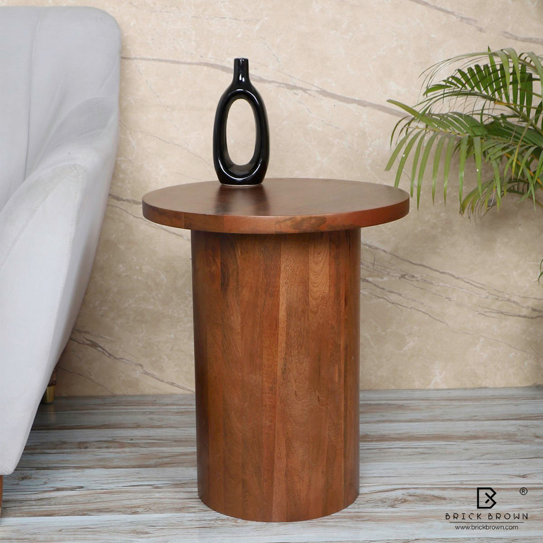 Rounded Twist Accent Table