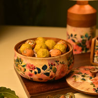 Pastel Flora Roti Box