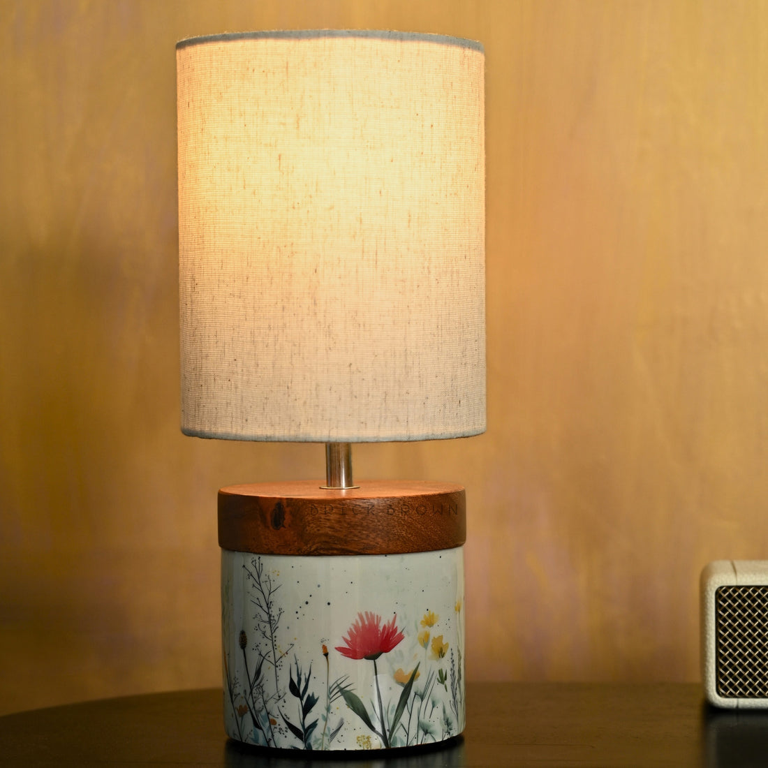 Lusha Table Lamp