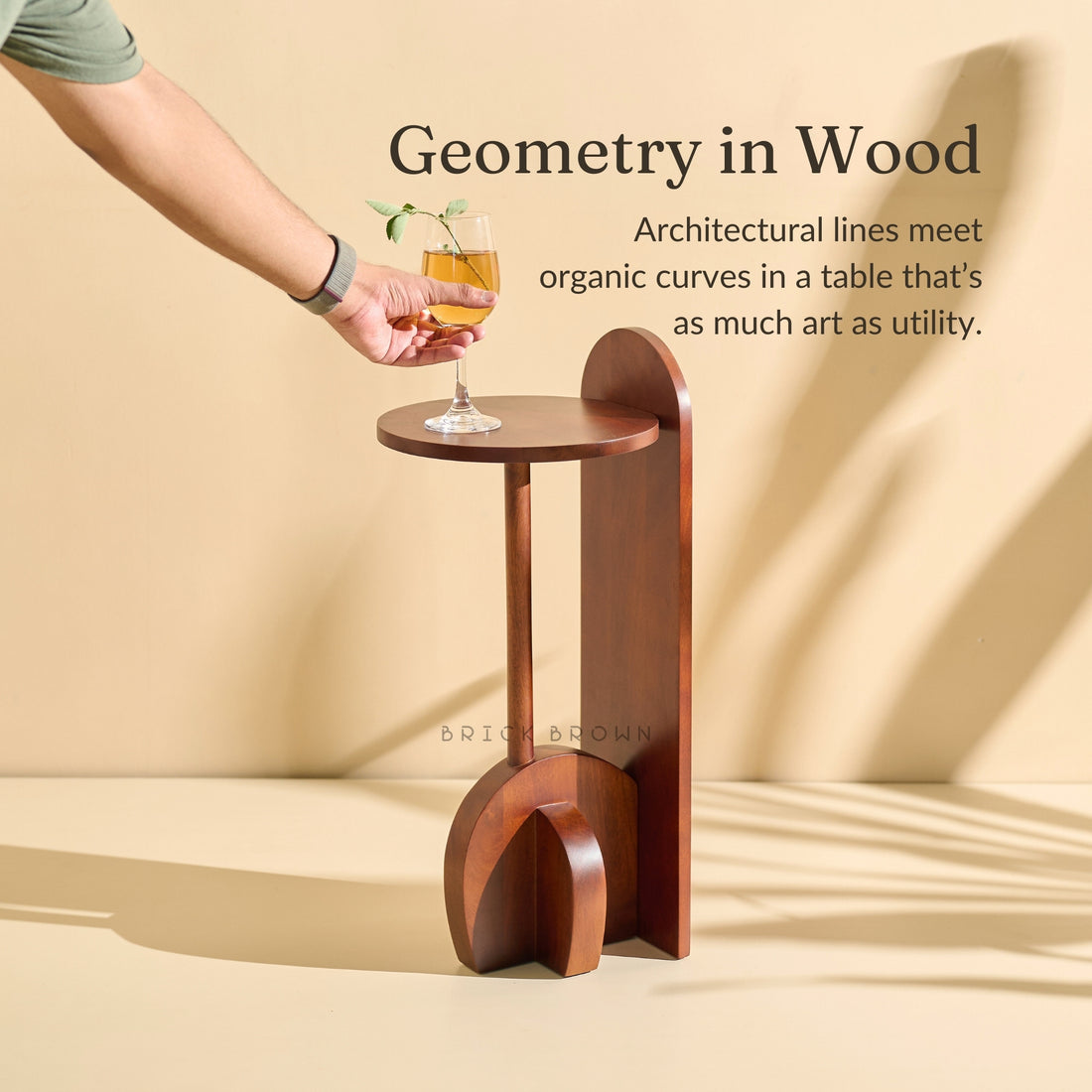 Monar Drink Table