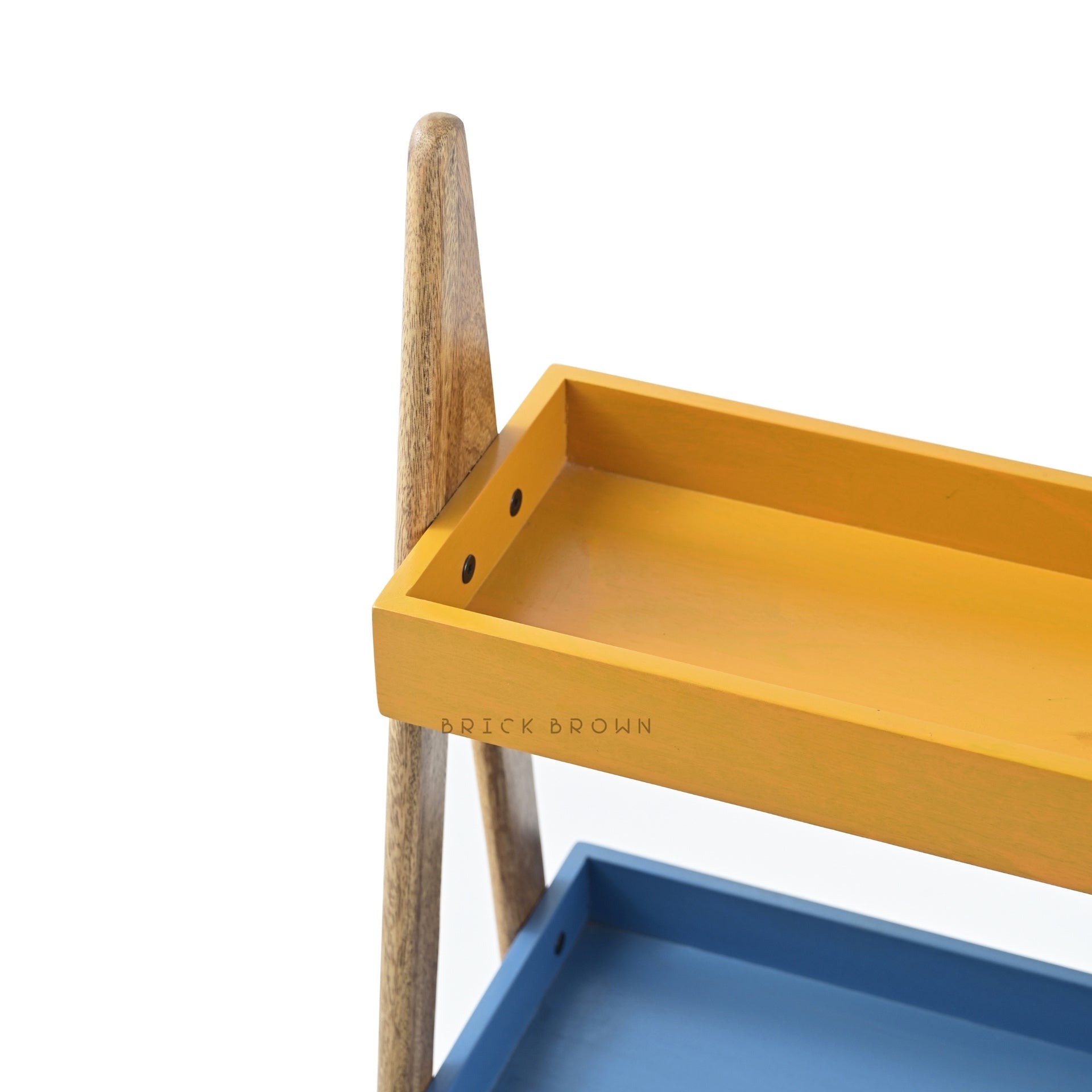 Peek-a-Boo Organizer