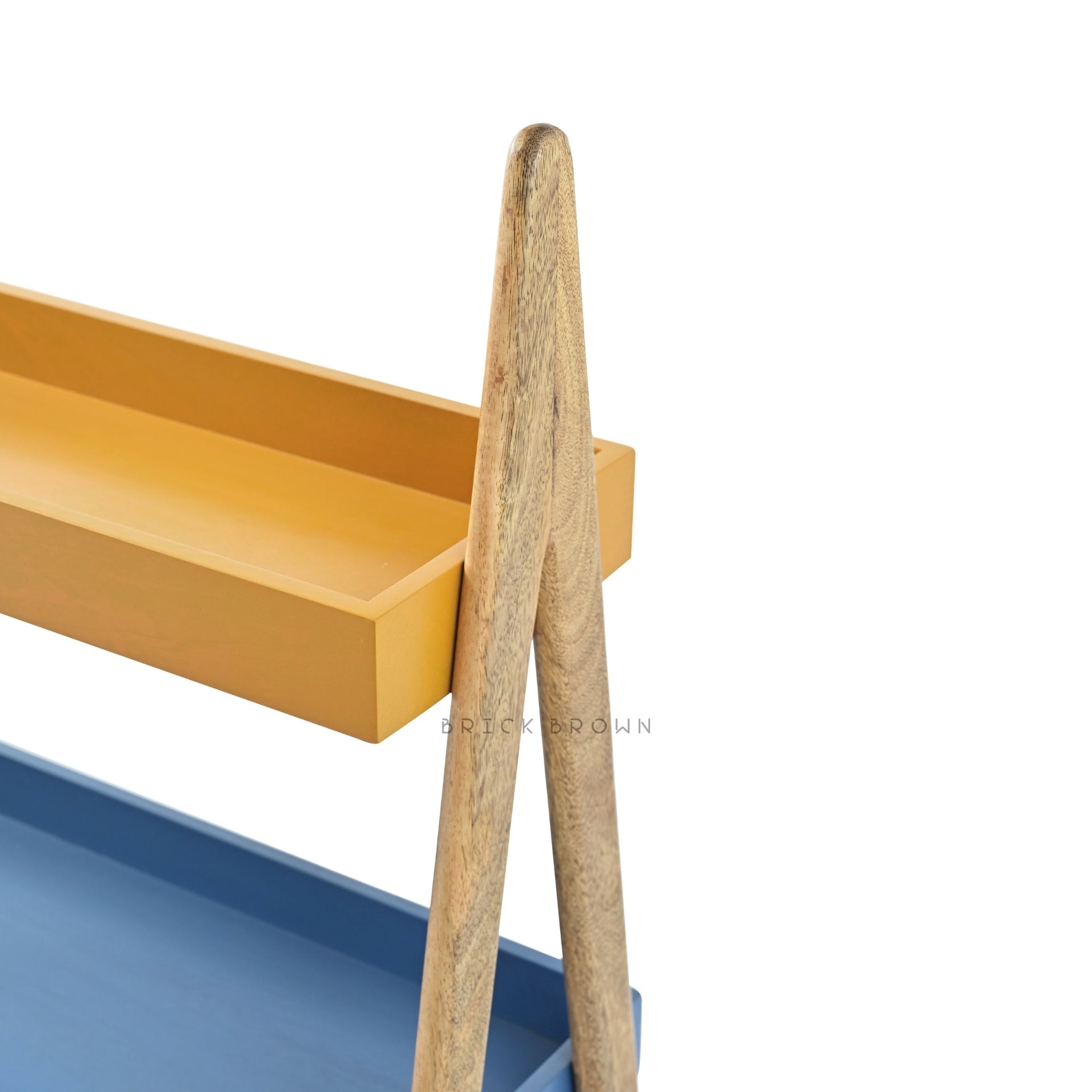 Peek-a-Boo Organizer