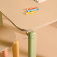 Bubblegum Desk with Chair