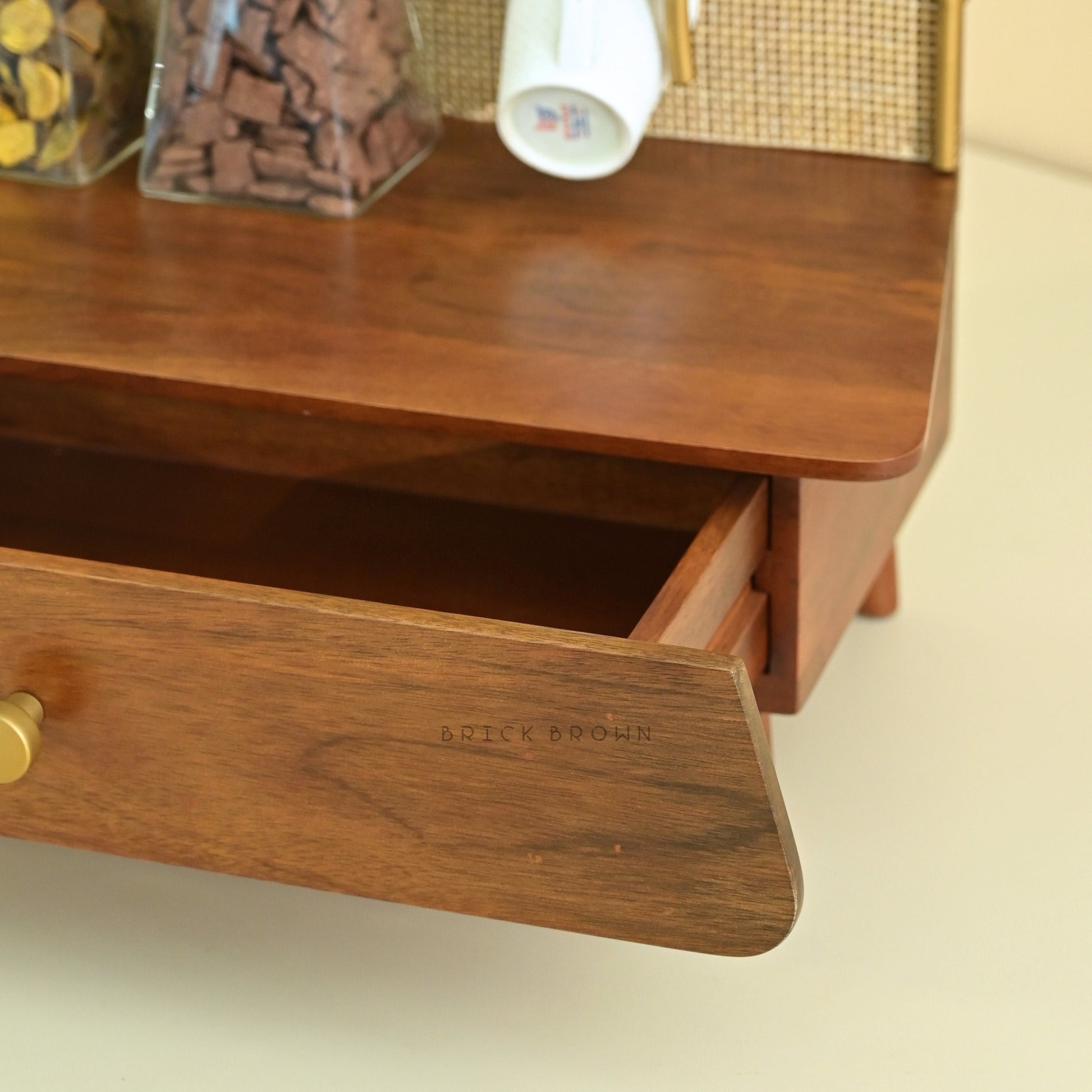 Regalia Organizer