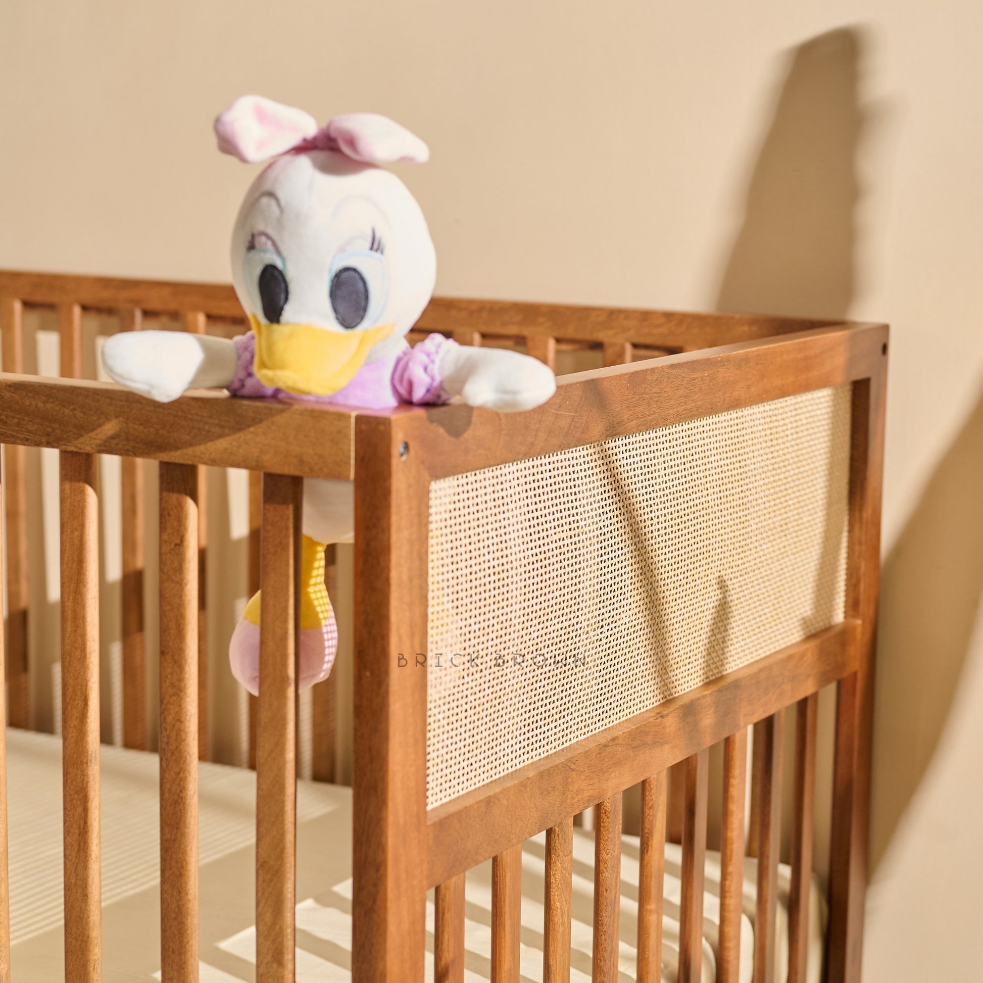 DreamWeave Cot