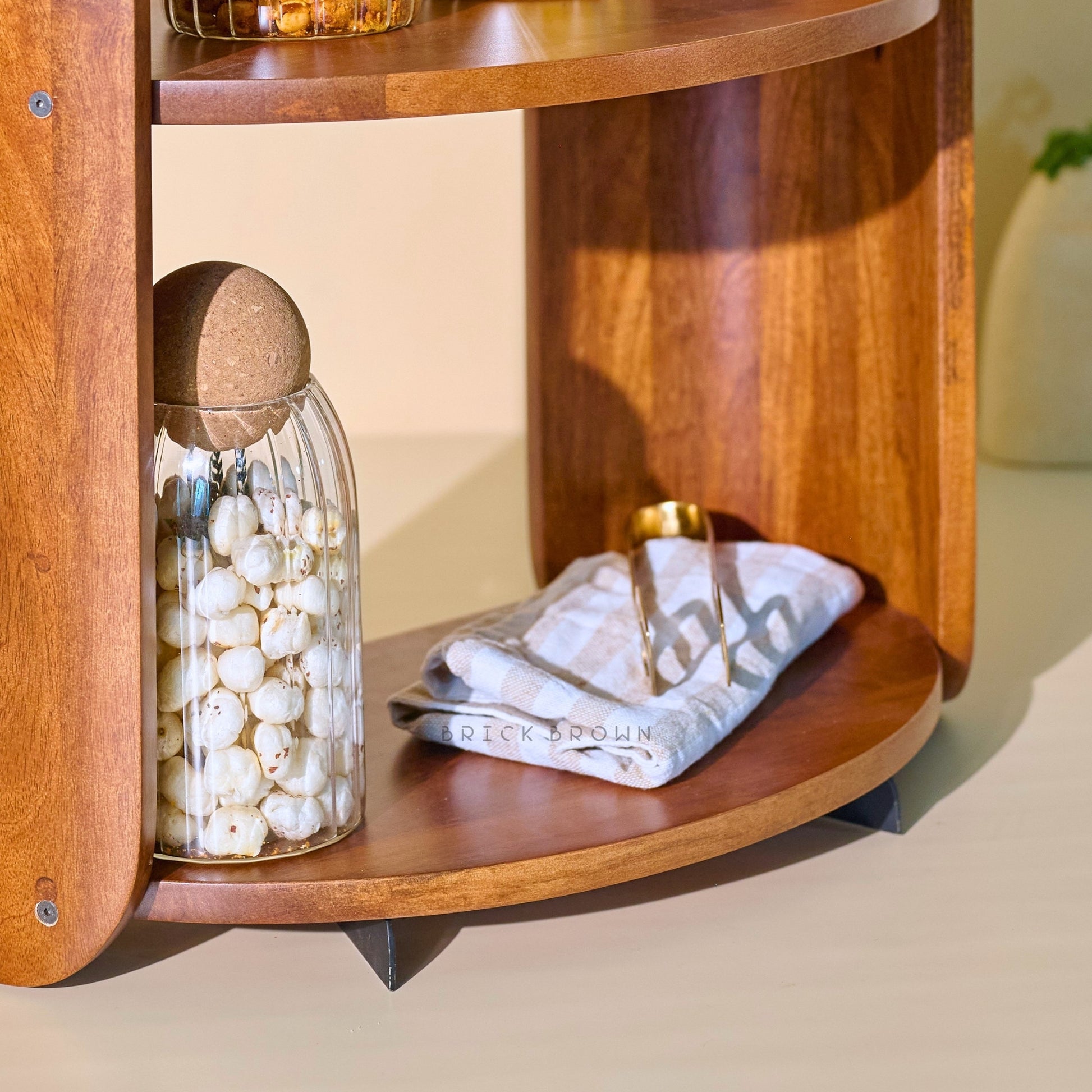 Wing Organizer