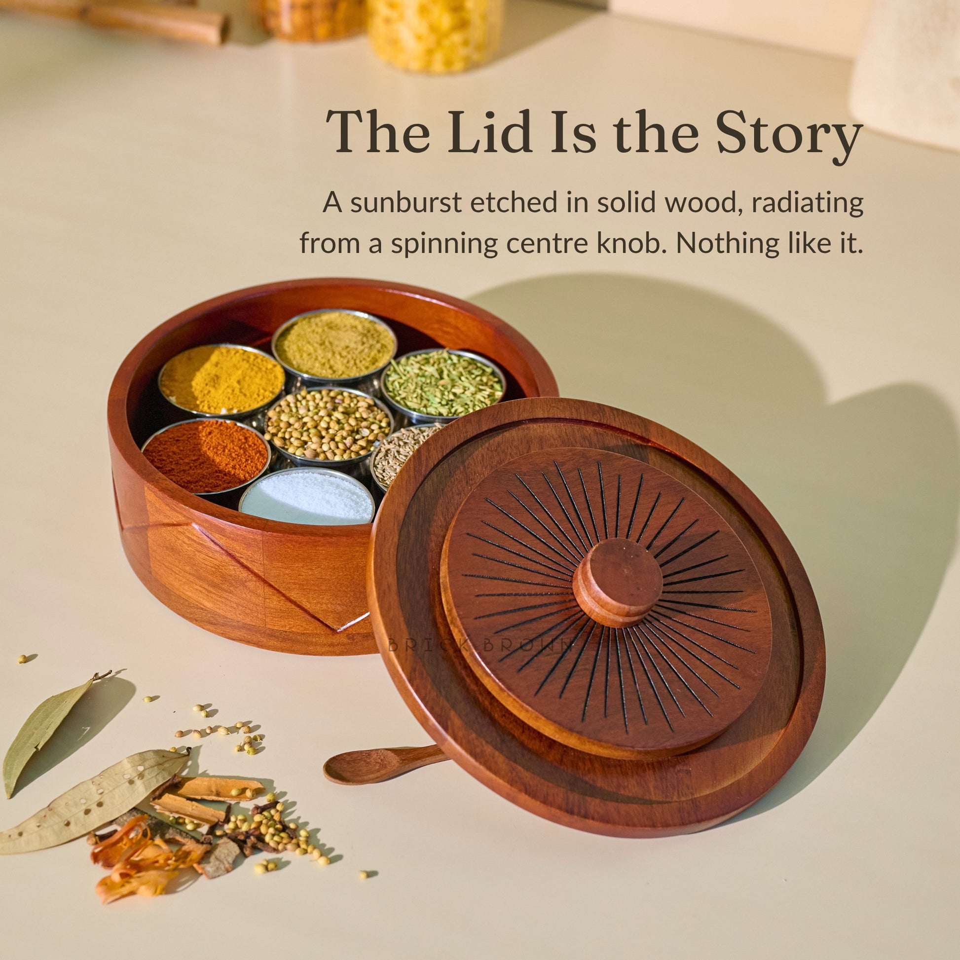 Roule Masala Box