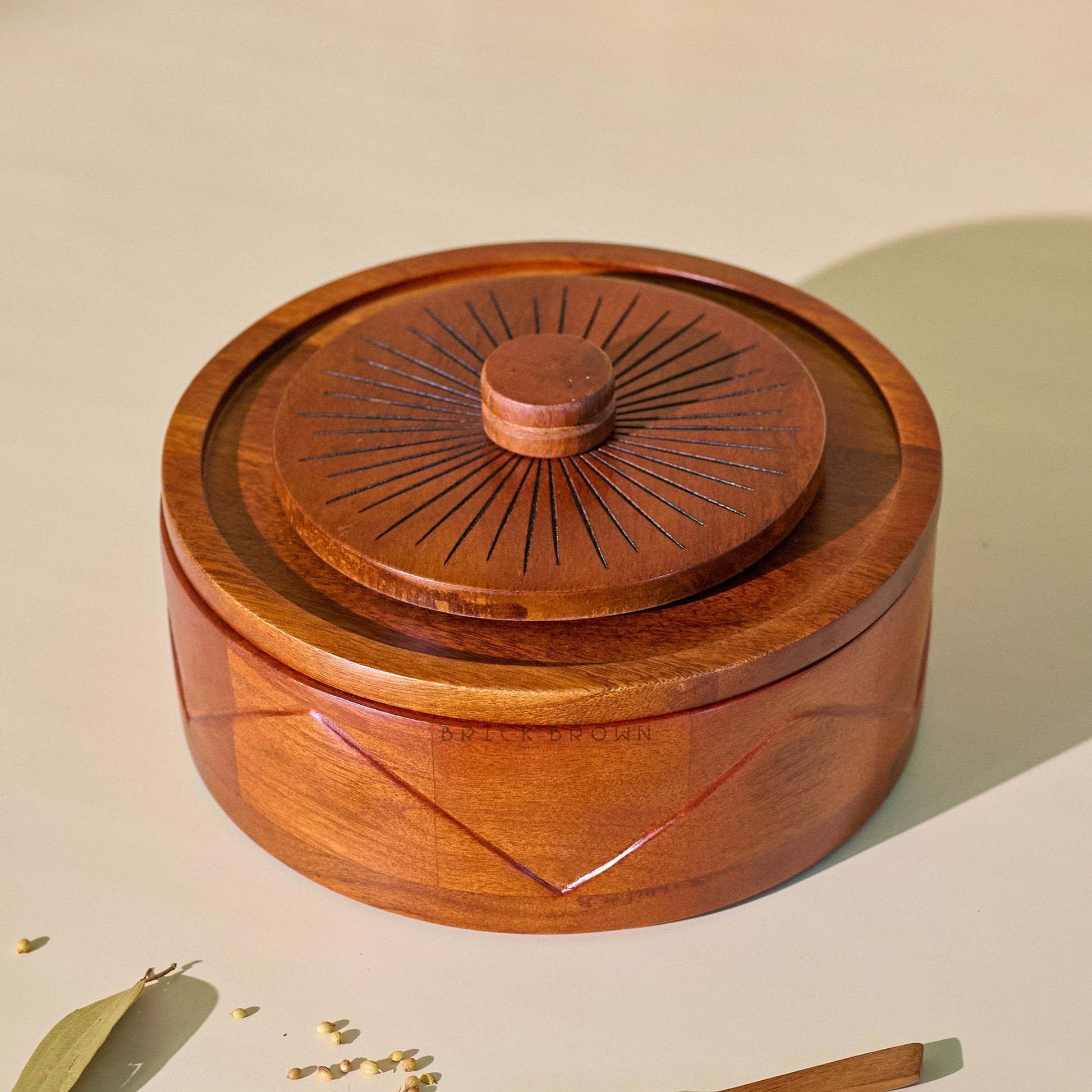 Roule Masala Box