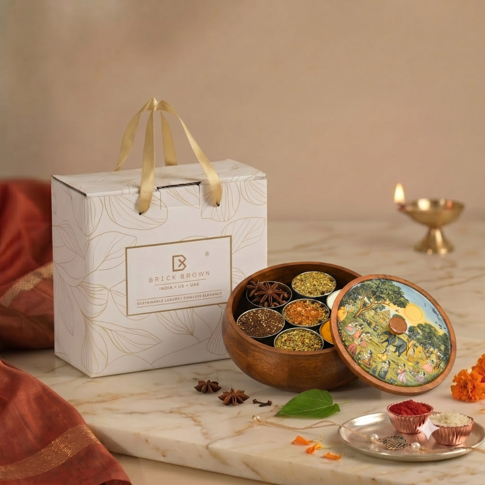 Saga Masala Box