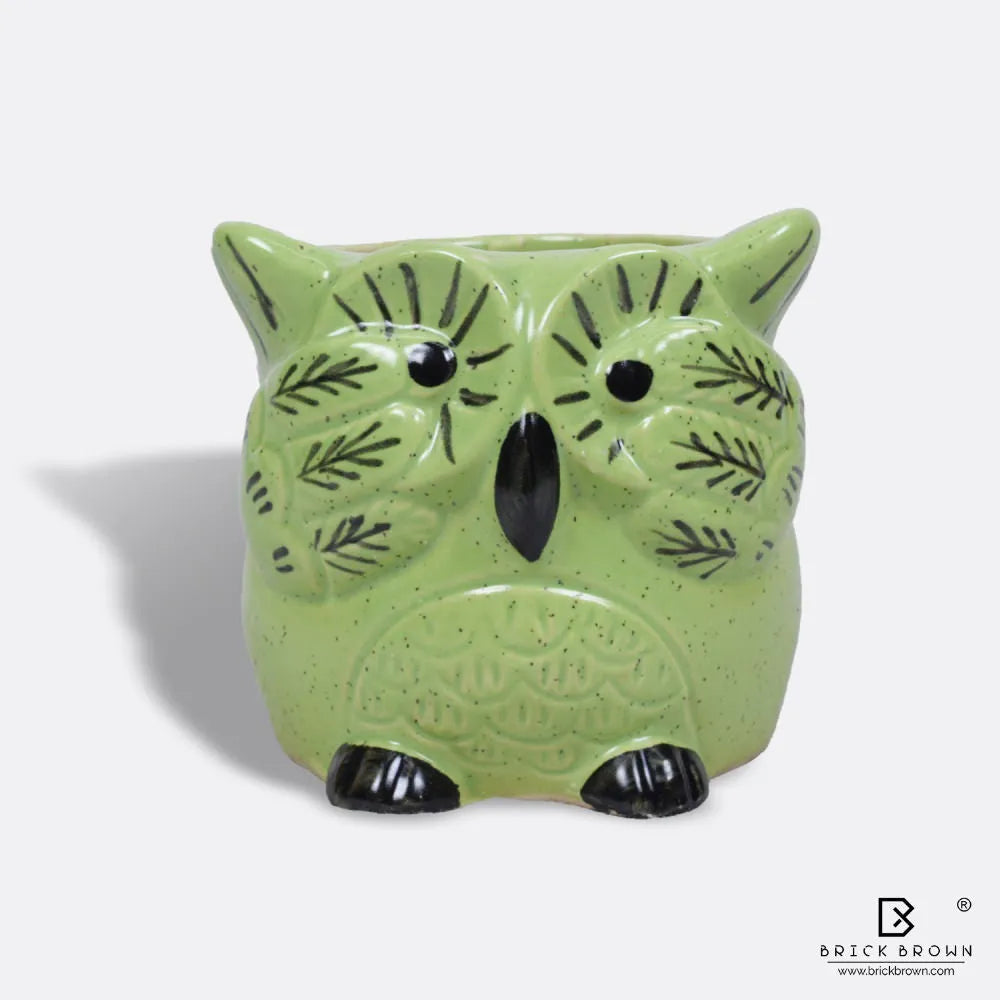 Mini Owl Planter in Green